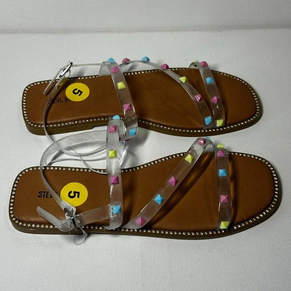Steve Madden Flat Sandals Strappy Plastic Studs Girls Youth Womens size 5